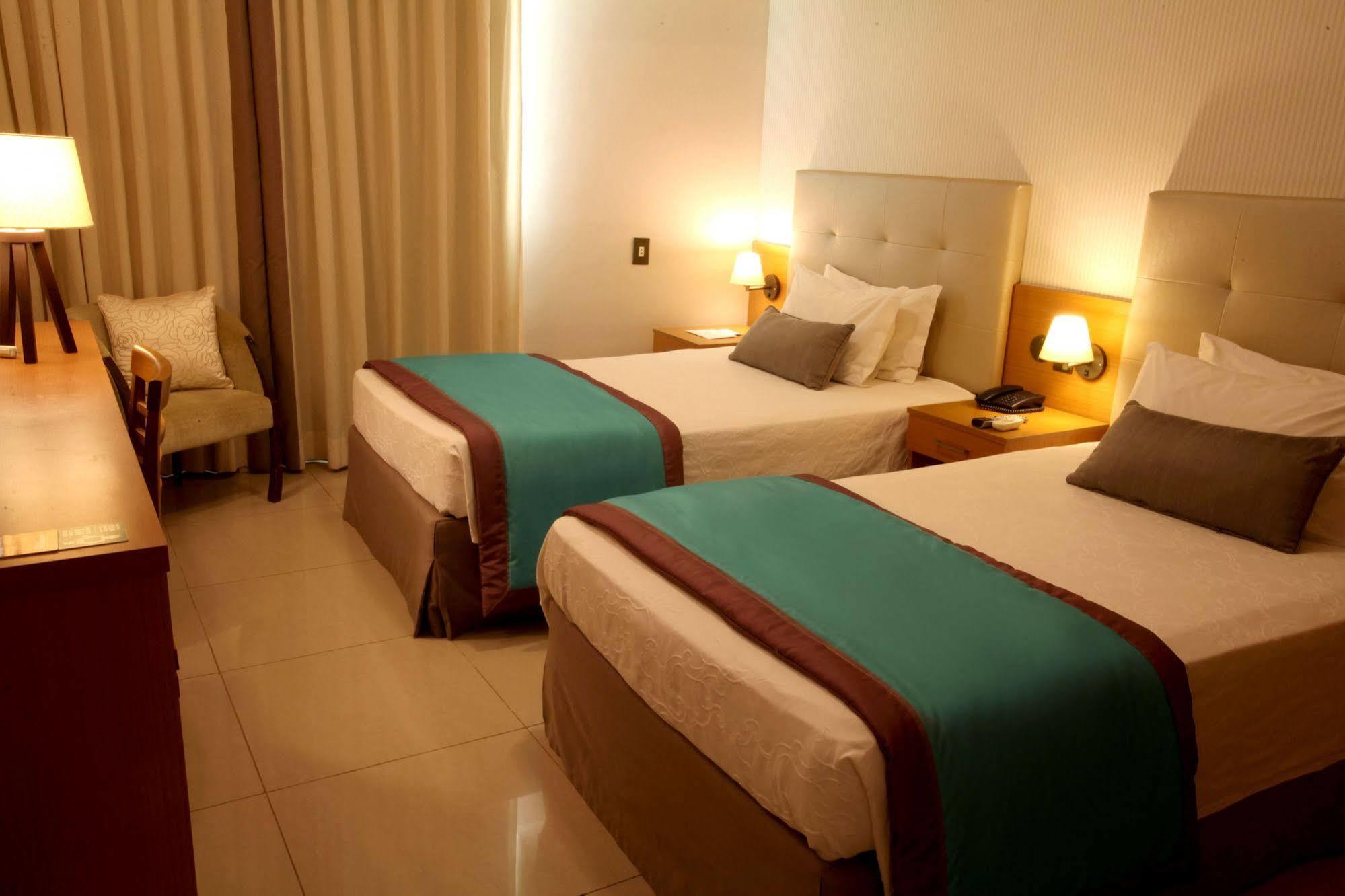 Royal Macae Palace Hotel Exterior photo